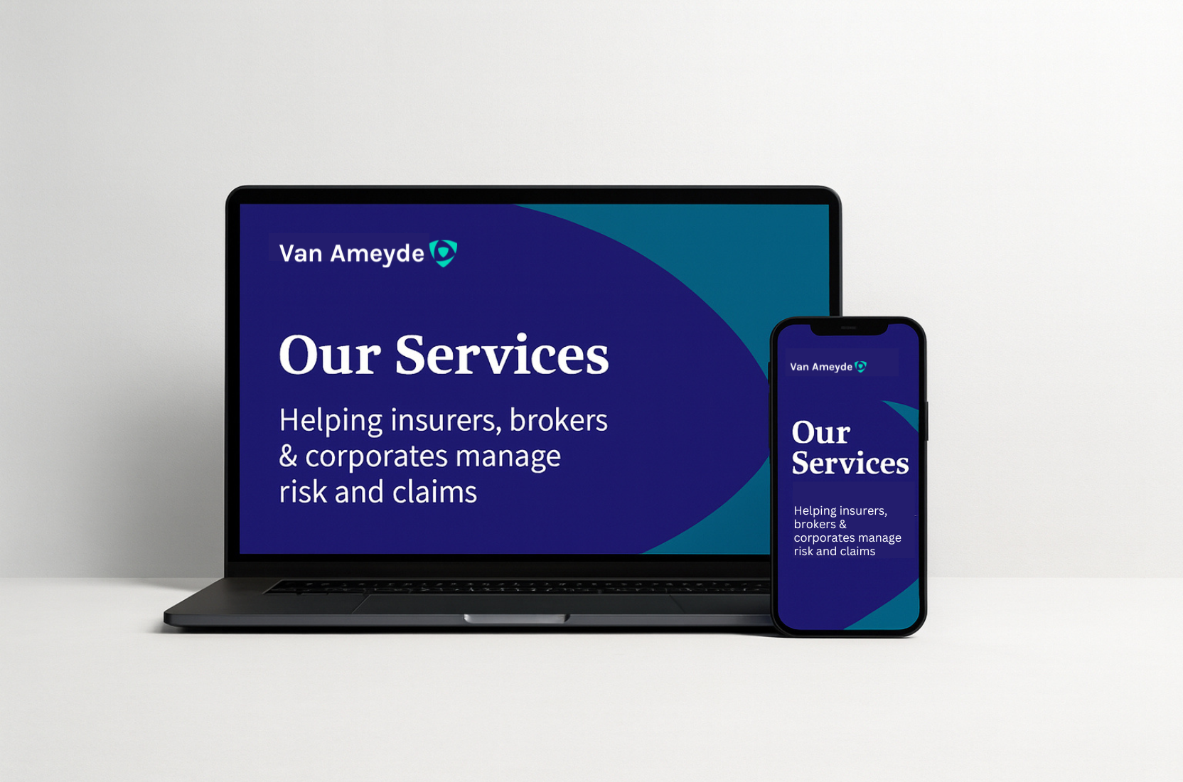 Les services de gestion des sinistres de Van Ameyde sont accessibles sur ordinateur portable et mobile, aidant les assureurs, les courtiers et les entreprises à gérer les risques et les sinistres.